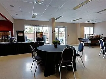 Residence&Conference Centre - Kitchener-Waterloo Aparthotel Kitchener