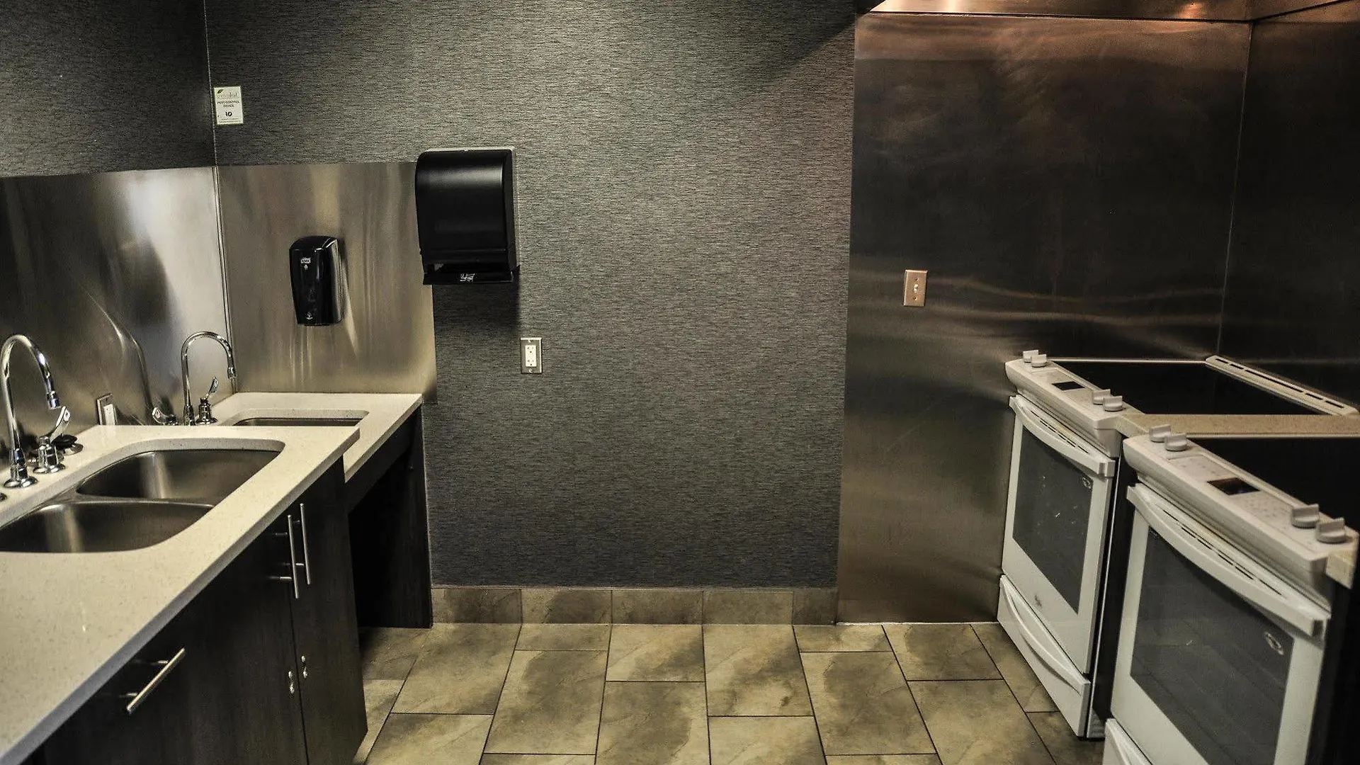 Residence&Conference Centre - Kitchener-Waterloo